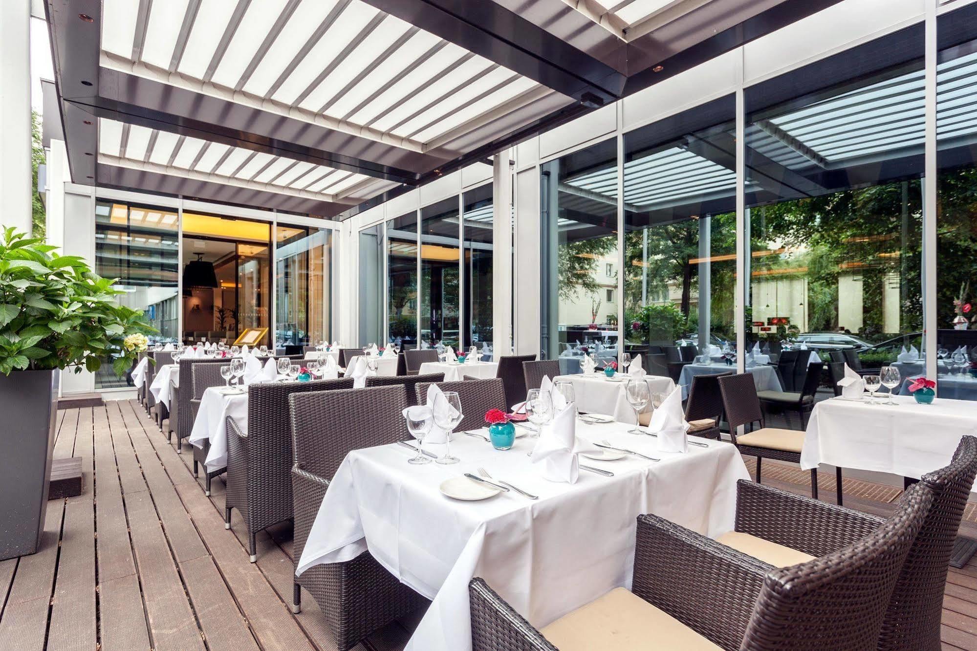 Hotel Golden Tulip Hamburg 4*